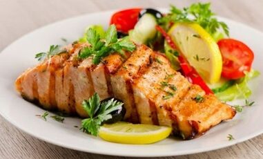 proteina-dietarako platerak prestatzea